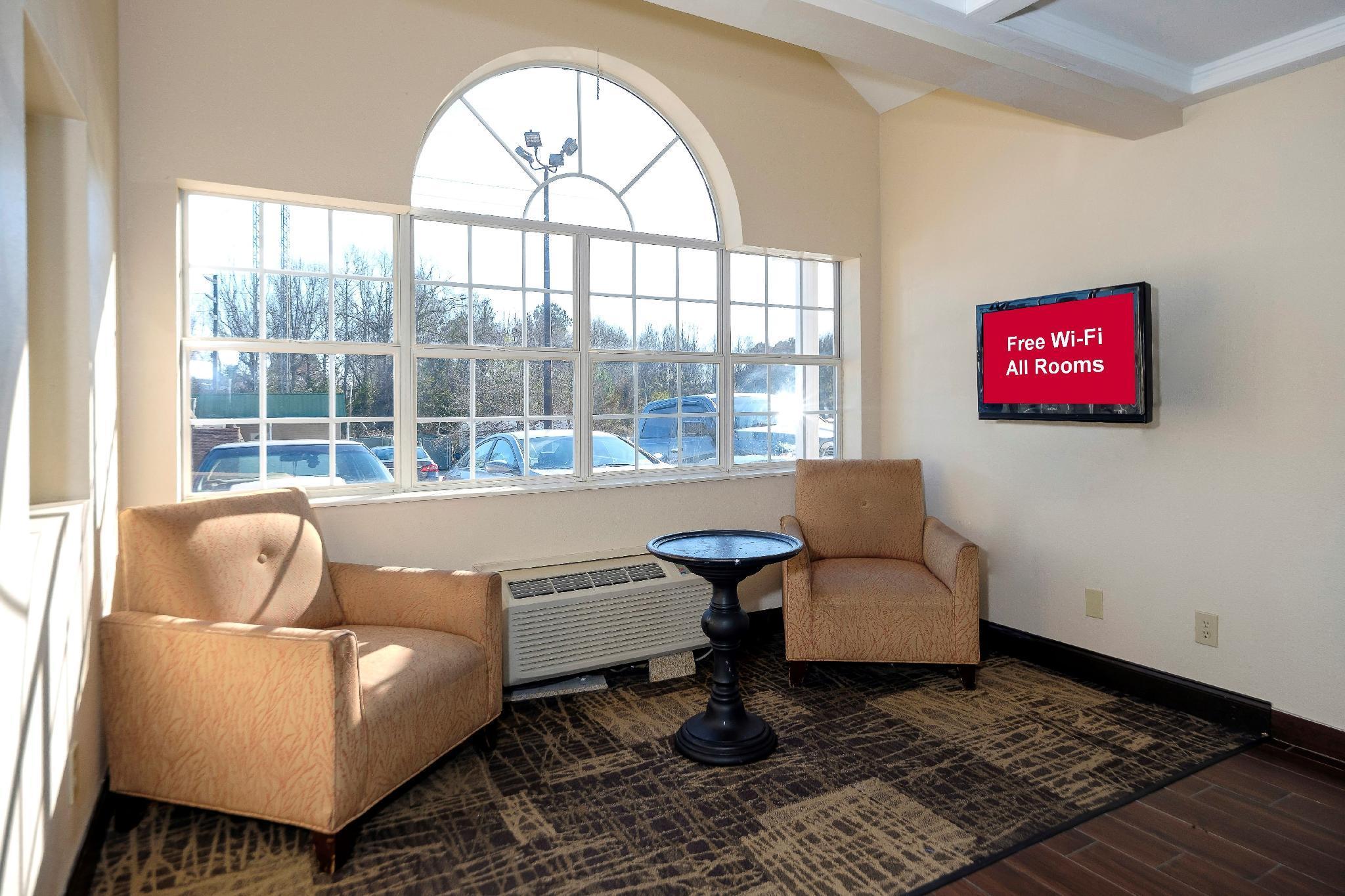 Quality Inn & Suites Augusta Fort Eisenhower Area Екстериор снимка
