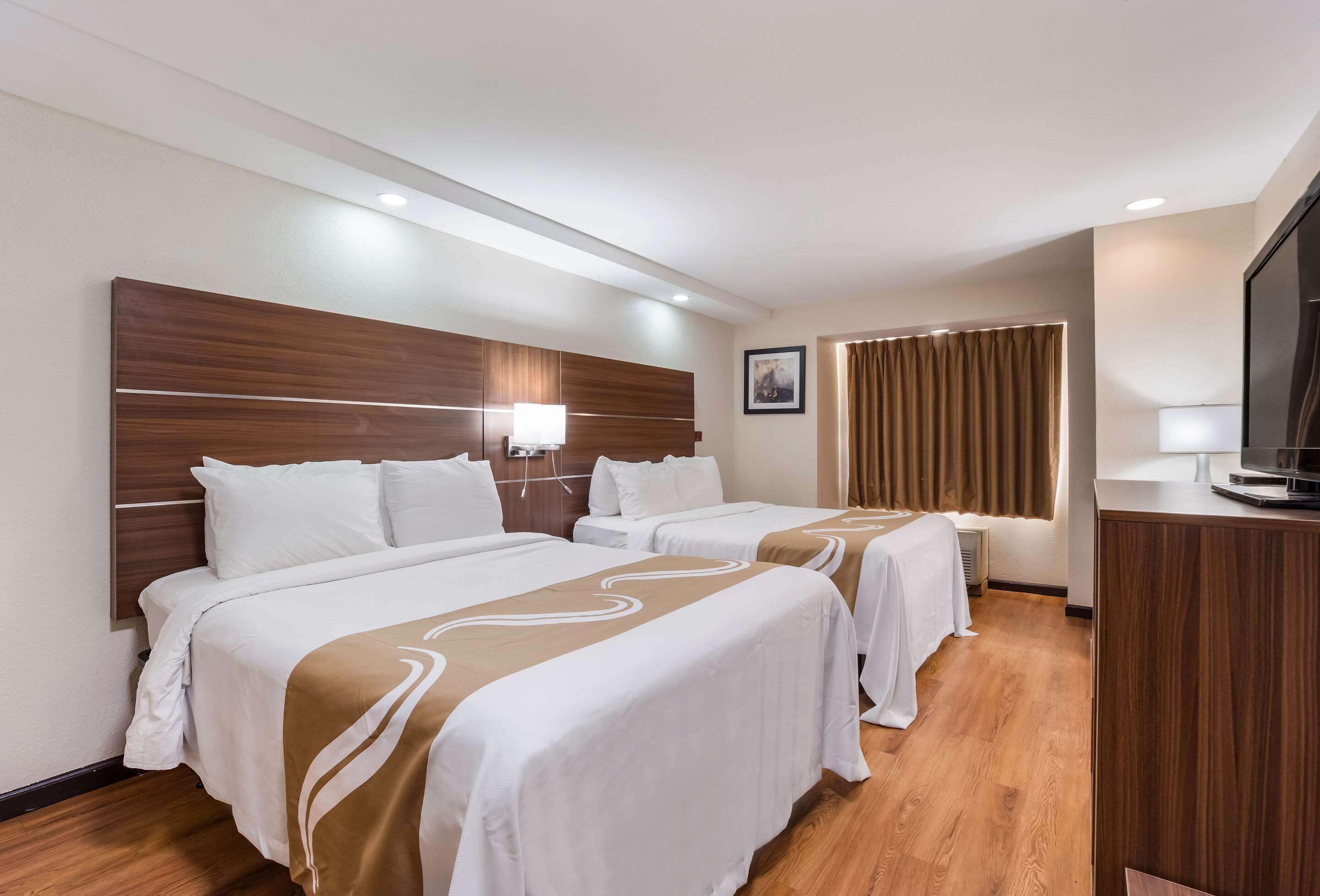 Quality Inn & Suites Augusta Fort Eisenhower Area Екстериор снимка