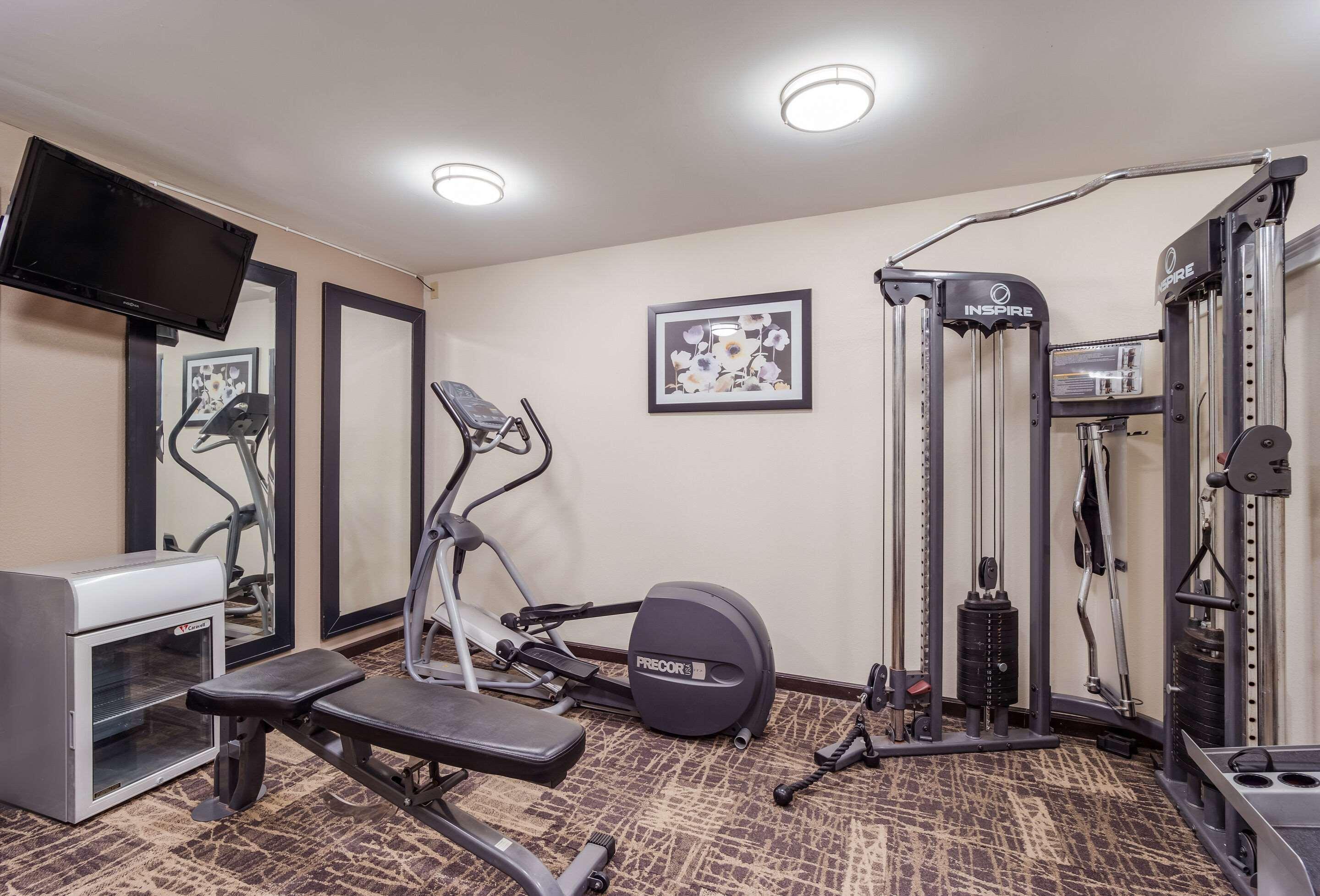 Quality Inn & Suites Augusta Fort Eisenhower Area Екстериор снимка