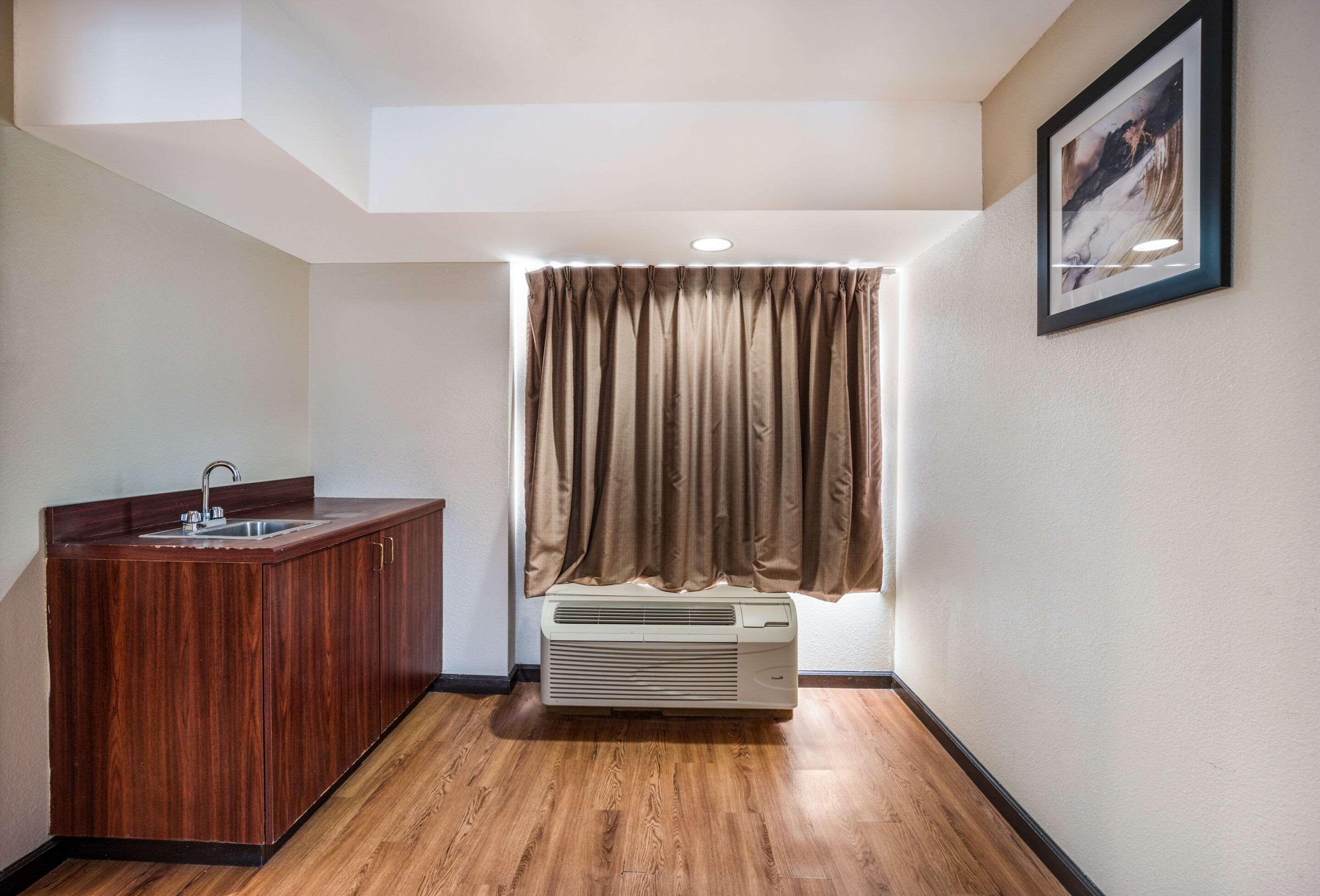 Quality Inn & Suites Augusta Fort Eisenhower Area Екстериор снимка